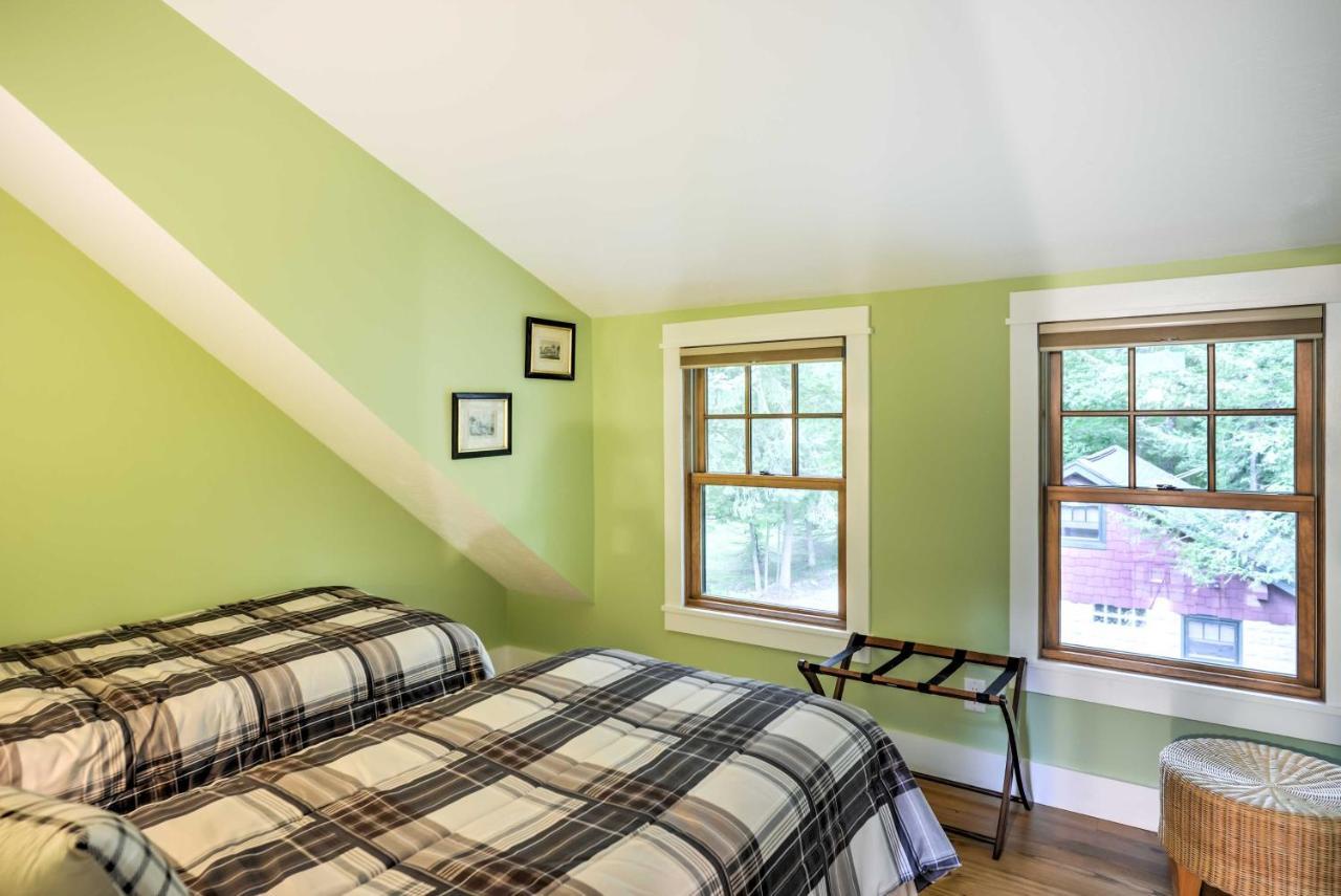 Holiday home Sugar Berry-remodeled Craftsman Home!